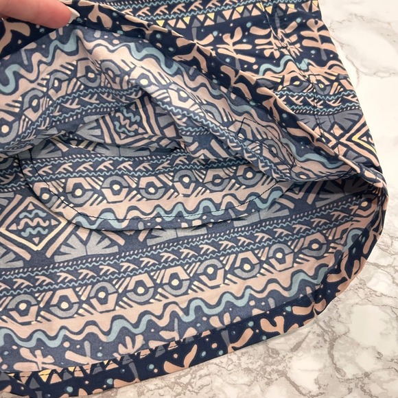 Patagonia Women's Baggies Shorts Size S Print Pattern Drawstring - Picture 3 of 12